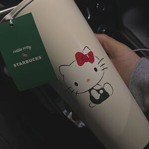 Starbucks Cream Tumbler with Hello Kitty Design